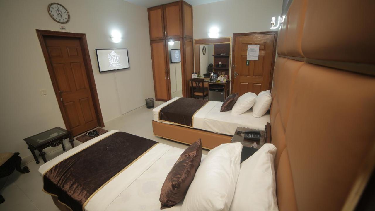 Four Squares Karachi Bed & Breakfast Eksteriør bilde