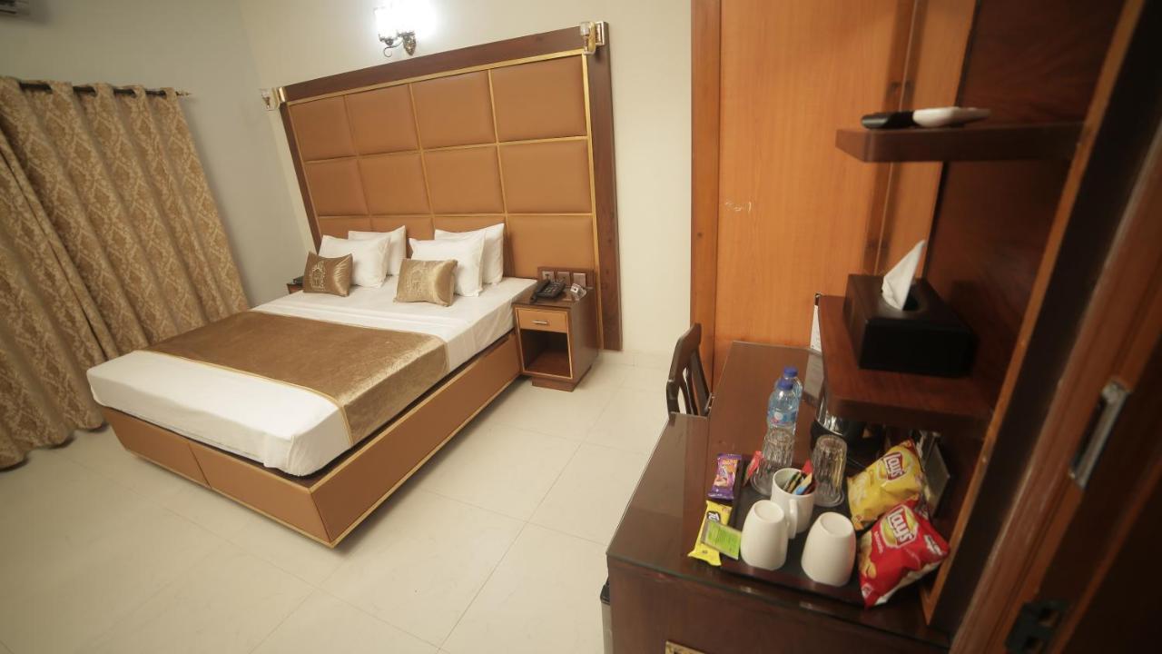 Four Squares Karachi Bed & Breakfast Eksteriør bilde